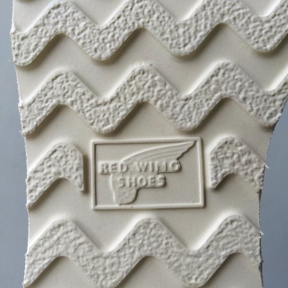 Red Wing Heritage Men's 6-inch Classic Moc in Black Made in USA - Picture 13 of 13